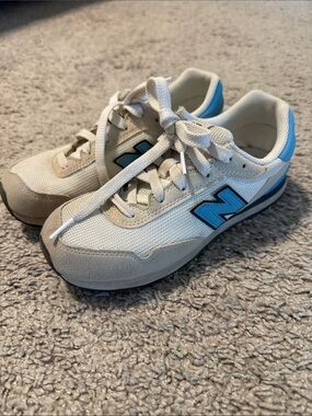 New Balance Kids Cream and Blue Retro Runner Sneakers